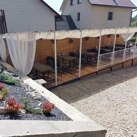 לינה וארוחת בוקר Zeglarski קלוצ'קובצה