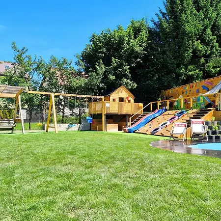 Zeglarski Bed & Breakfast 3*